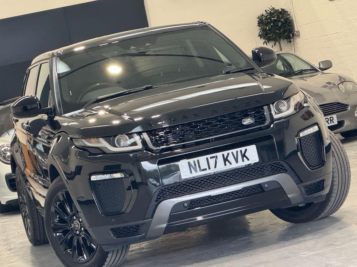 Used Land Rover Range Rover Evoque 2017 for sale - 76137411: Photo 1