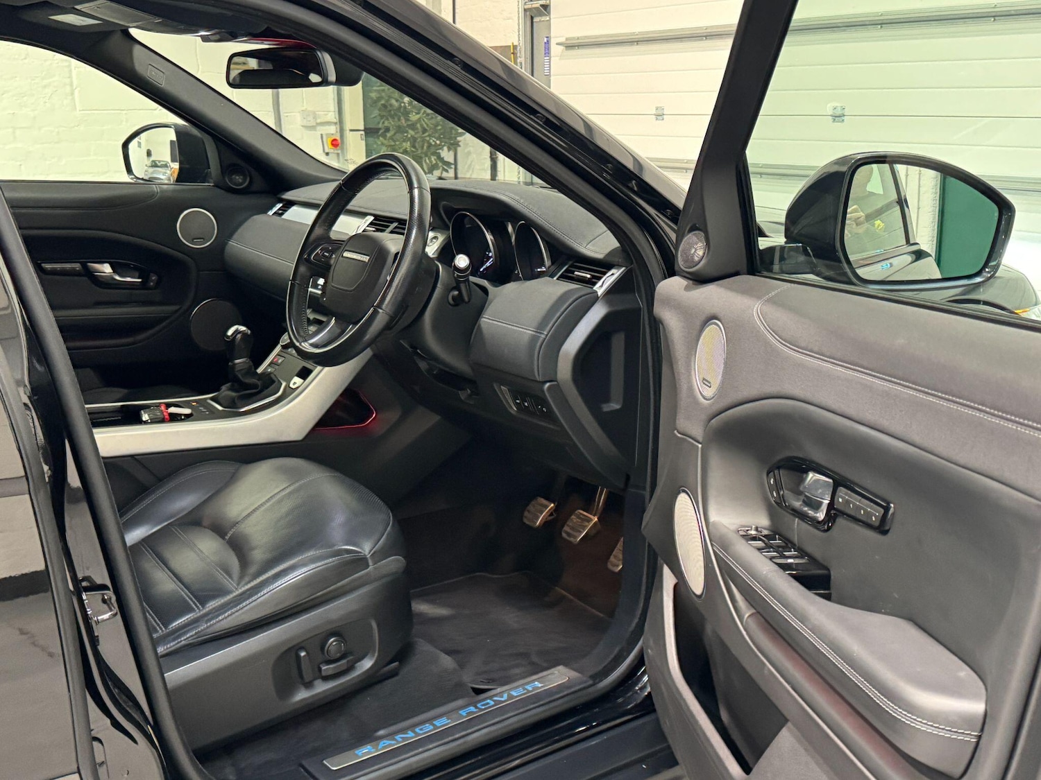Used Land Rover Range Rover Evoque 2017 for sale - 76137411: Photo 17