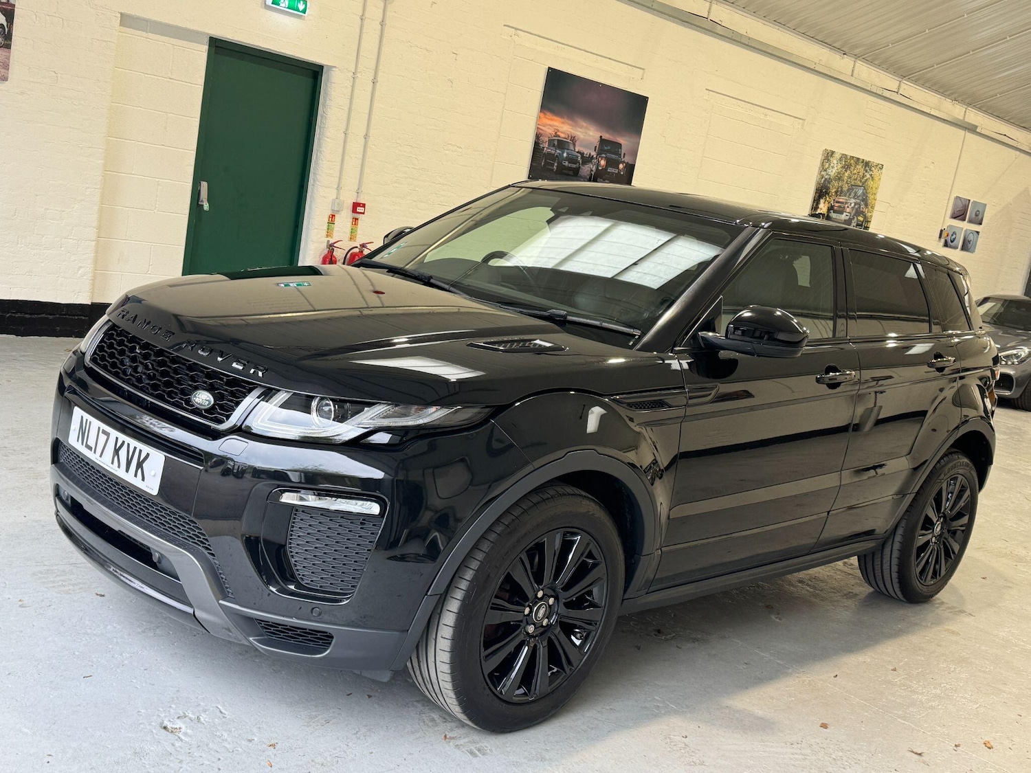 Used Land Rover Range Rover Evoque 2017 for sale - 76137411: Photo 32
