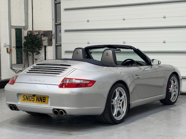 Used Porsche 911 2005 for sale - 75449147: Photo 11