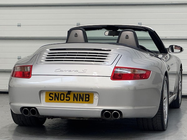 Used Porsche 911 2005 for sale - 75449147: Photo 12