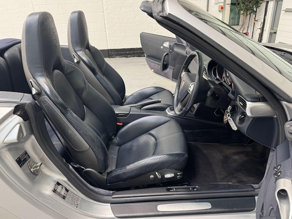 Used Porsche 911 2005 for sale - 75449147: Photo 17