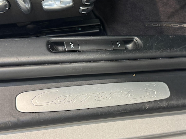 Used Porsche 911 2005 for sale - 75449147: Photo 40