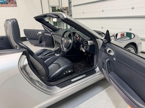 Used Porsche 911 2005 for sale - 75449147: Photo 48