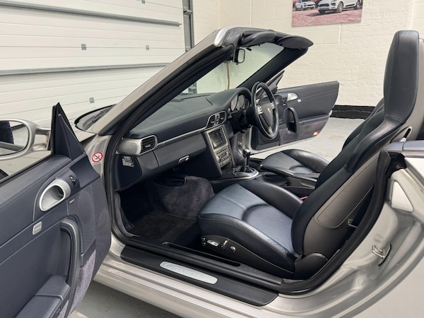 Used Porsche 911 2005 for sale - 75449147: Photo 55