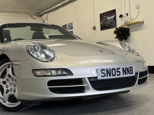 Used Porsche 911 2005 for sale - 75449147: Photo 85