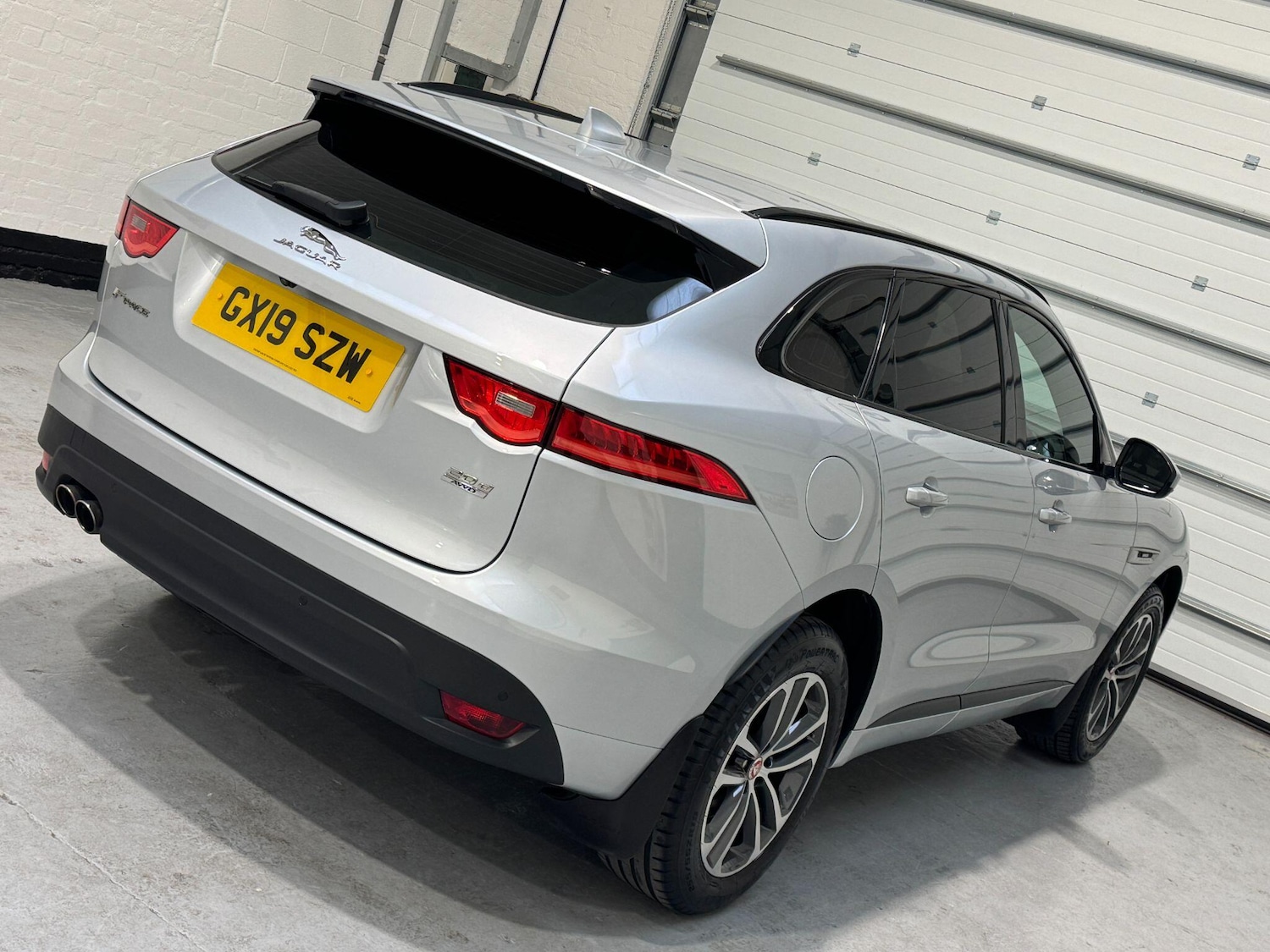 Used Jaguar F-Pace 2019 for sale - 76306536: Photo 27