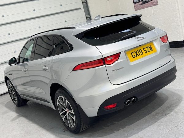 Used Jaguar F-Pace 2019 for sale - 76306536: Photo 28