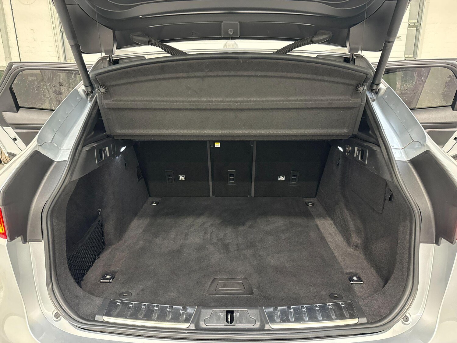 Used Jaguar F-Pace 2019 for sale - 76306536: Photo 45