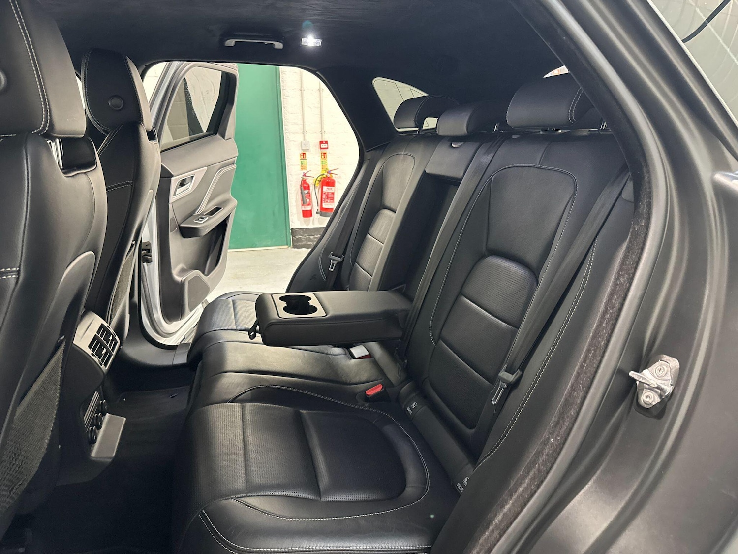 Used Jaguar F-Pace 2019 for sale - 76306536: Photo 47