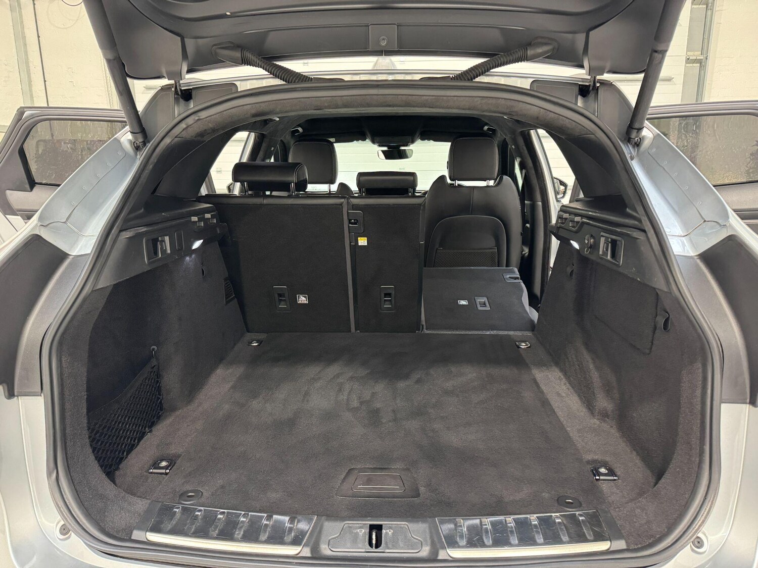 Used Jaguar F-Pace 2019 for sale - 76306536: Photo 58