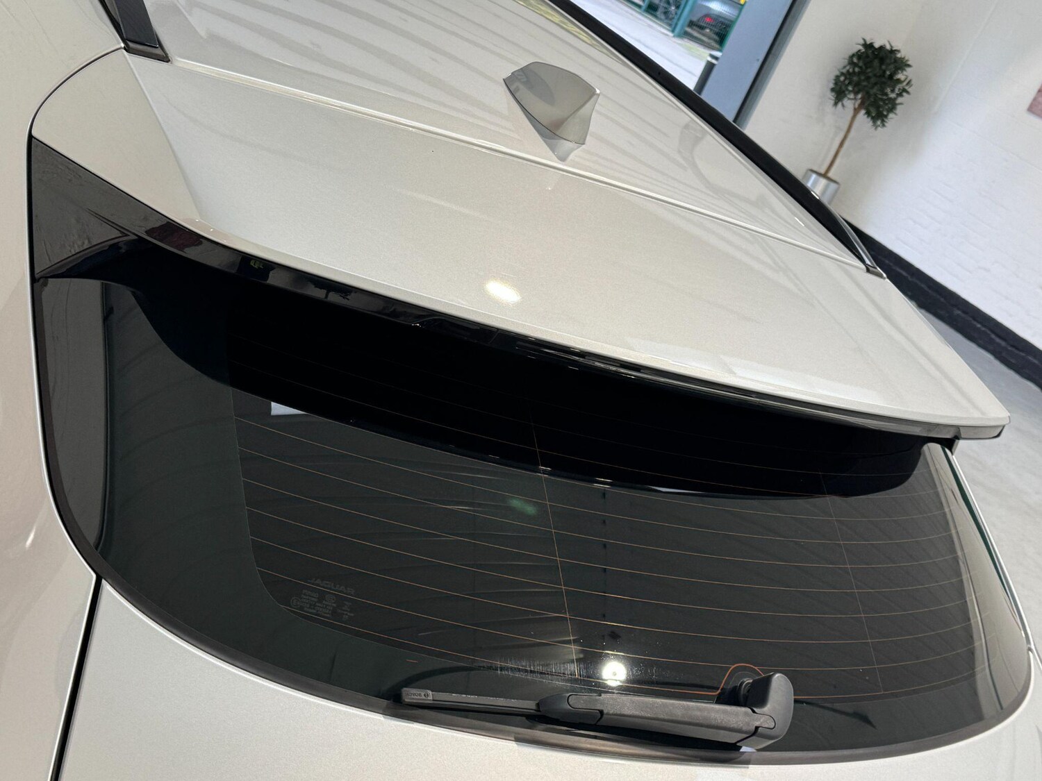 Used Jaguar F-Pace 2019 for sale - 76306536: Photo 77