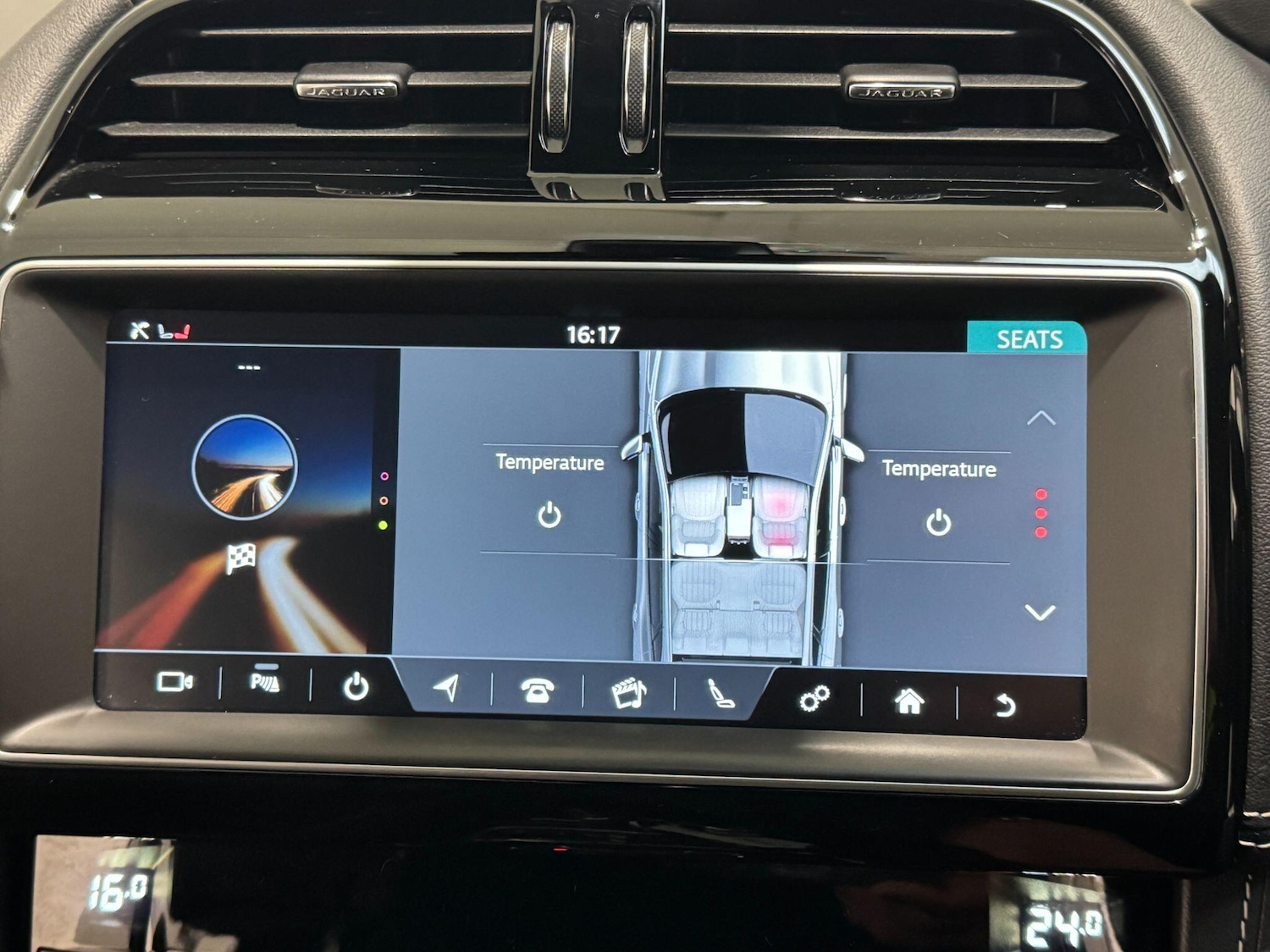 Used Jaguar F-Pace 2019 for sale - 76306536: Photo 97