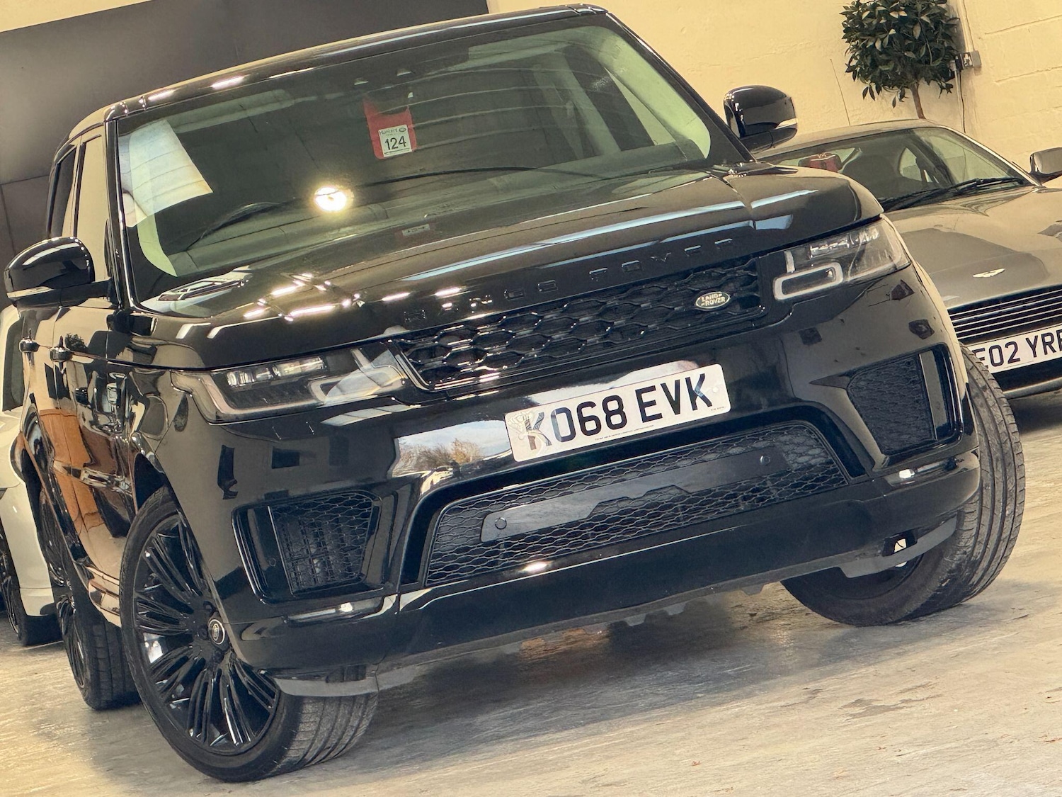 Used Land Rover Range Rover Sport 2018 for sale - 76700990: Photo 1
