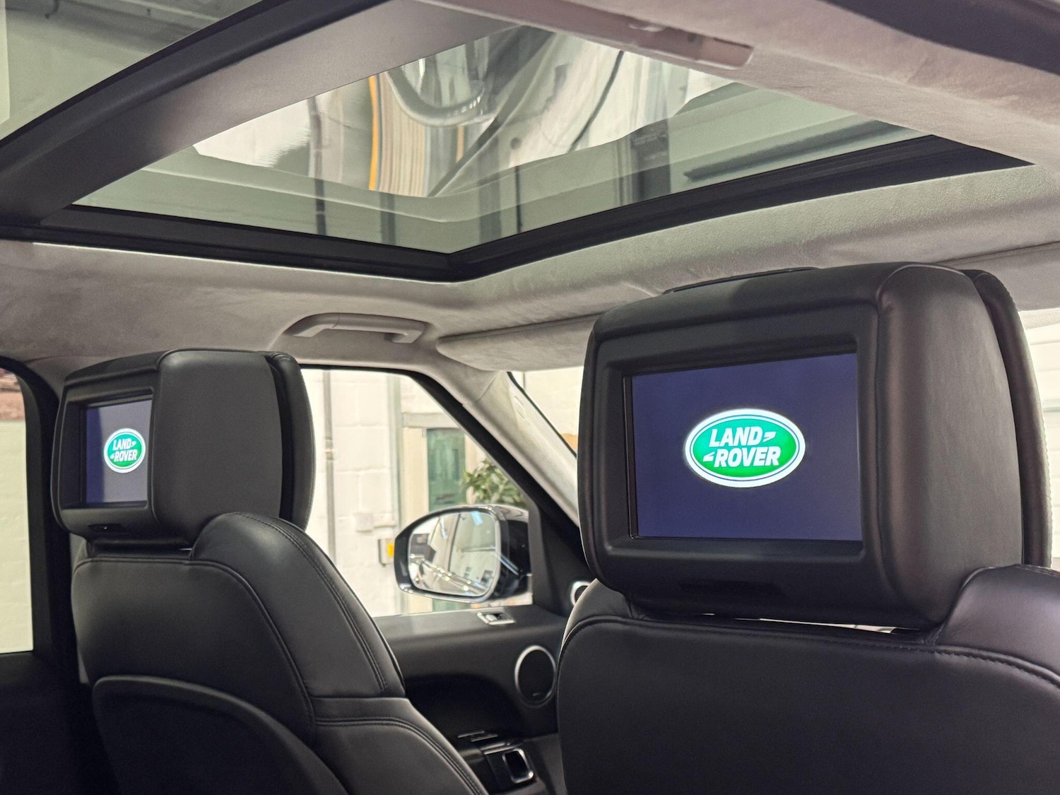 Used Land Rover Range Rover Sport 2018 for sale - 76700990: Photo 21