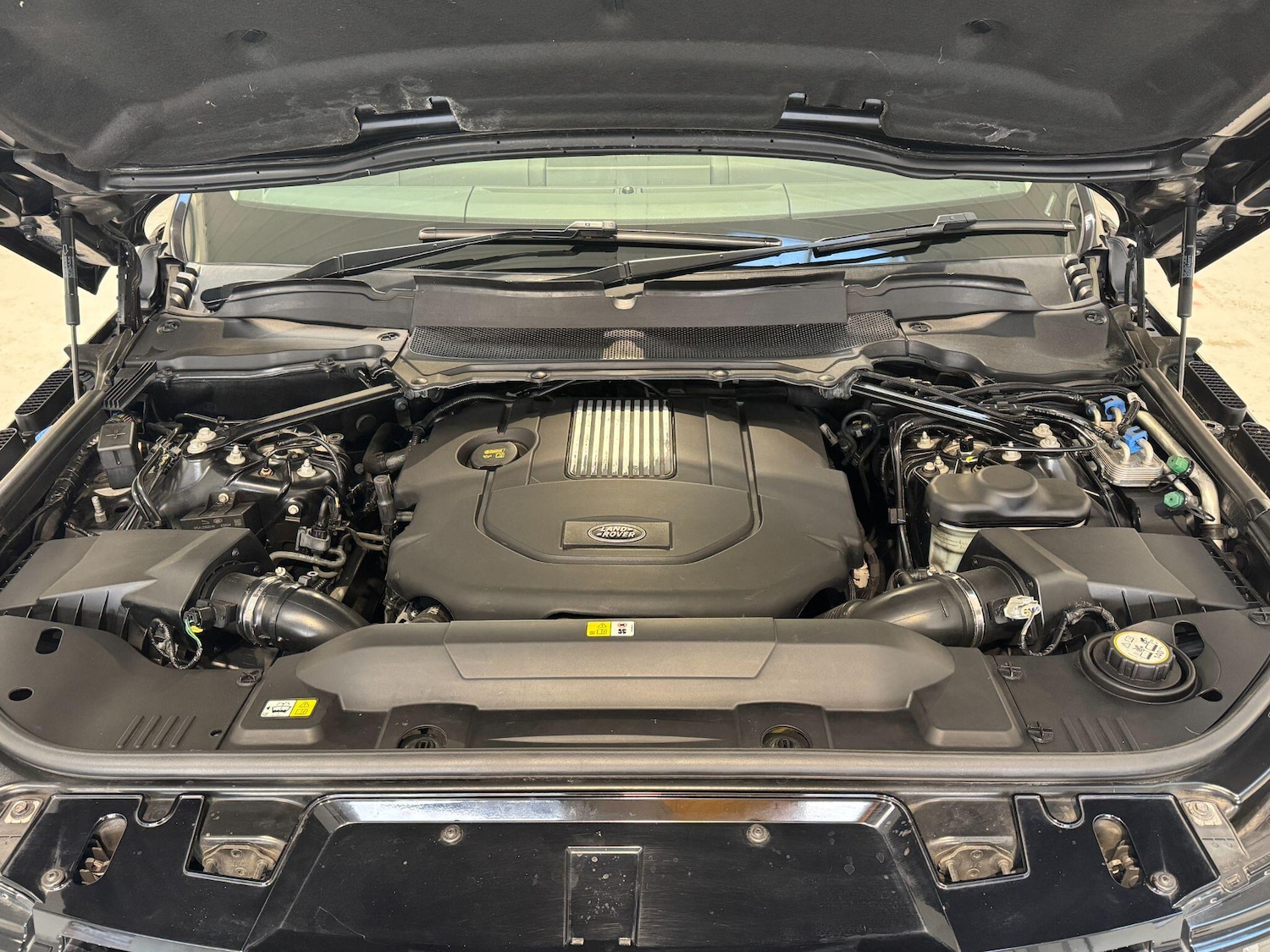 Used Land Rover Range Rover Sport 2018 for sale - 76700990: Photo 38