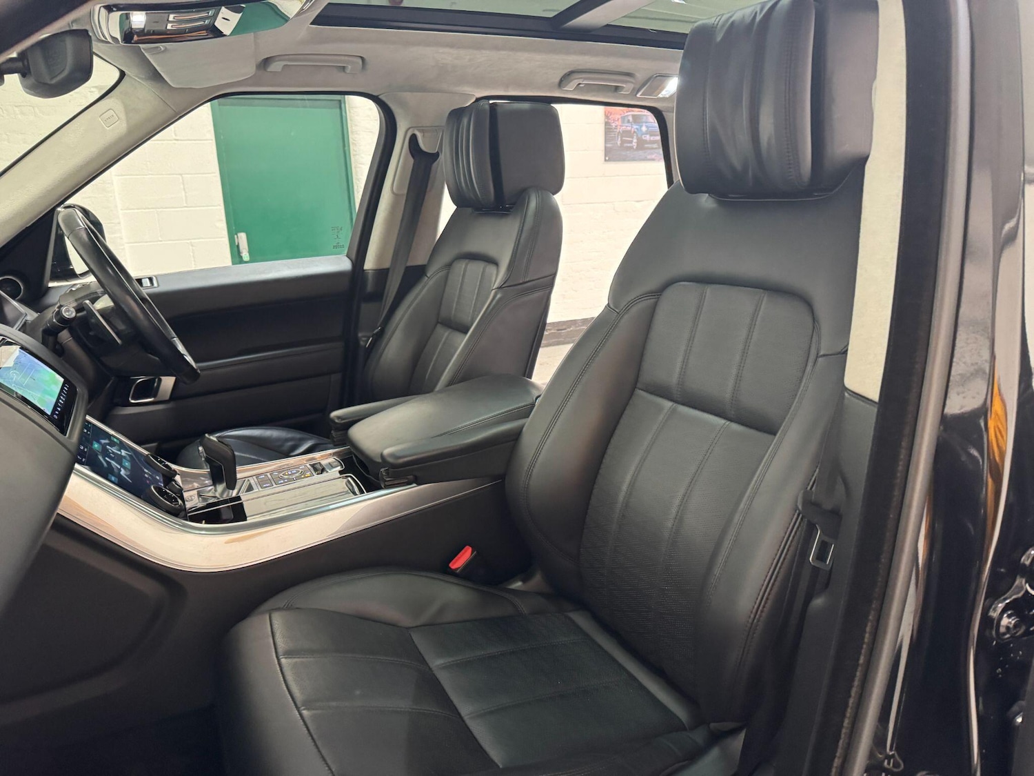 Used Land Rover Range Rover Sport 2018 for sale - 76700990: Photo 55