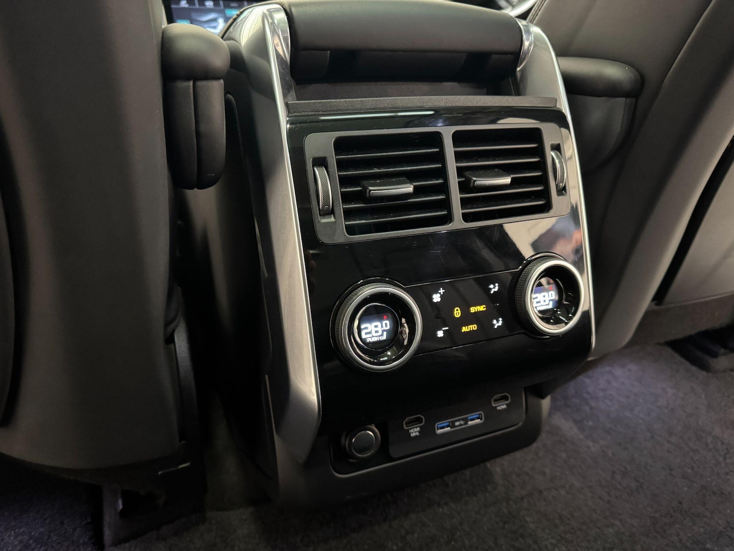 Used Land Rover Range Rover Sport 2018 for sale - 76700990: Photo 57