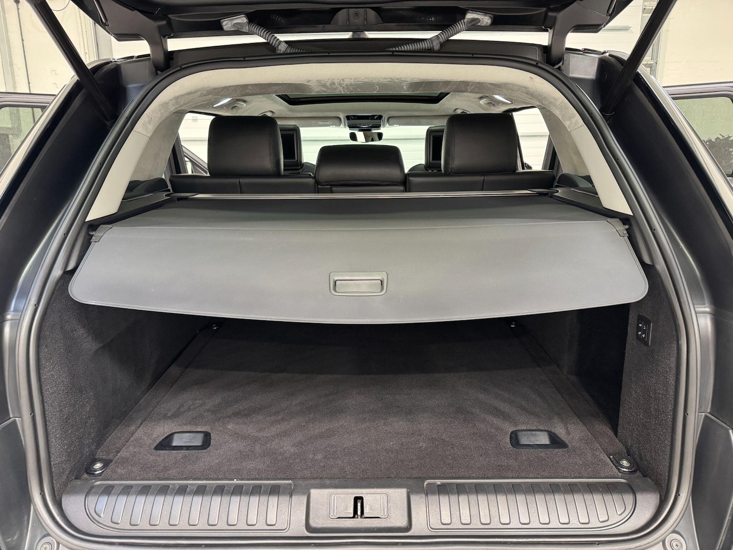 Used Land Rover Range Rover Sport 2018 for sale - 76700990: Photo 60