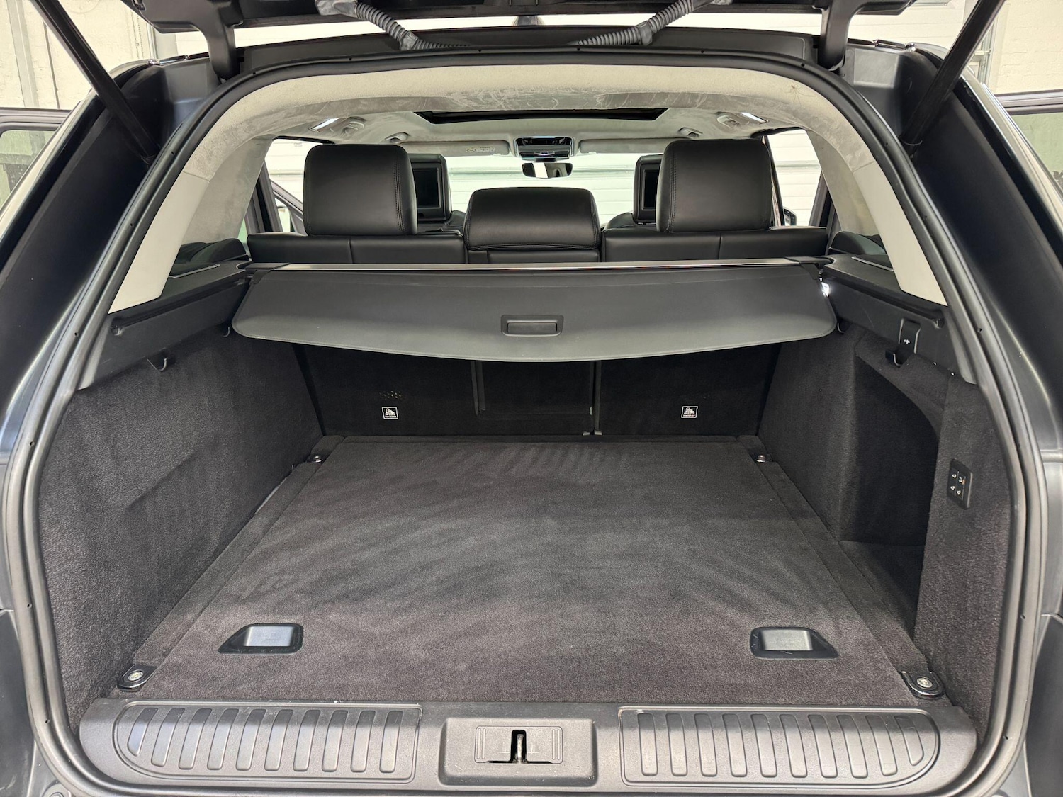 Used Land Rover Range Rover Sport 2018 for sale - 76700990: Photo 61