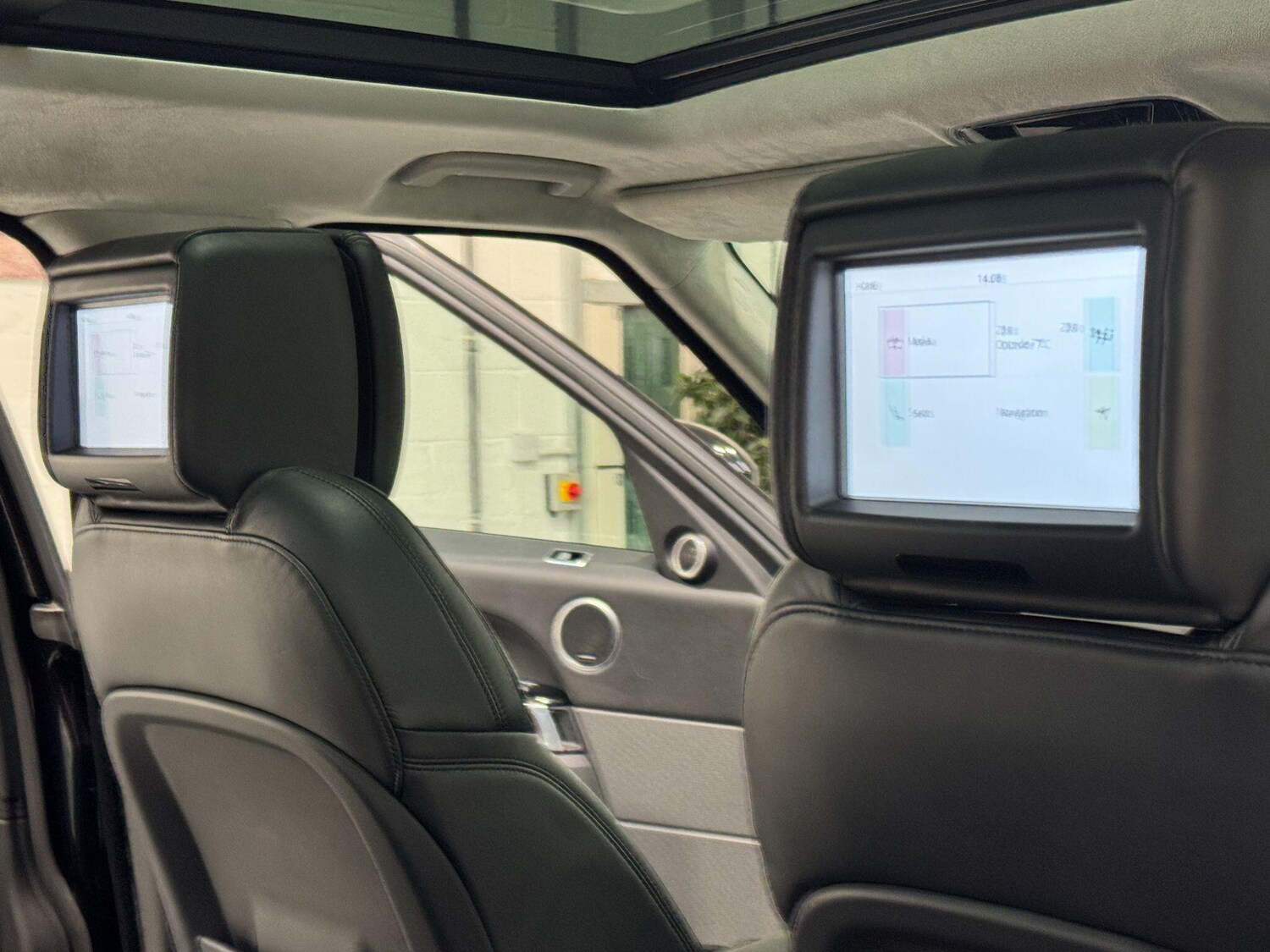 Used Land Rover Range Rover Sport 2018 for sale - 76700990: Photo 66