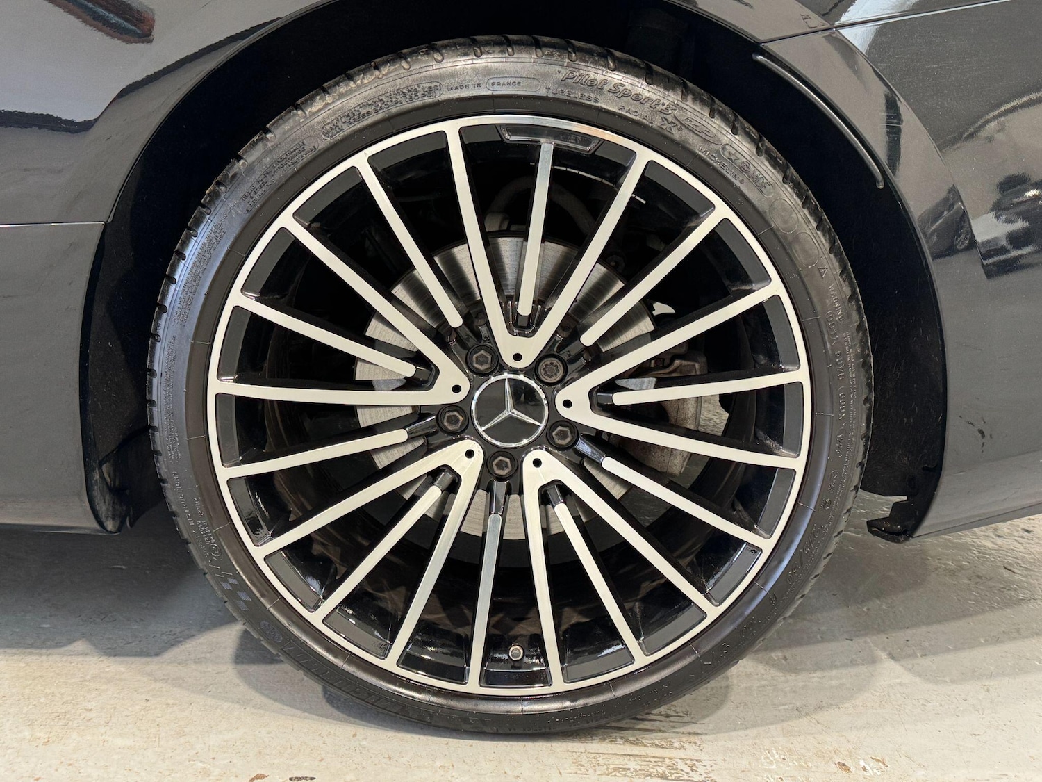 Used Mercedes-Benz E Class for sale - 77120437: Photo 25