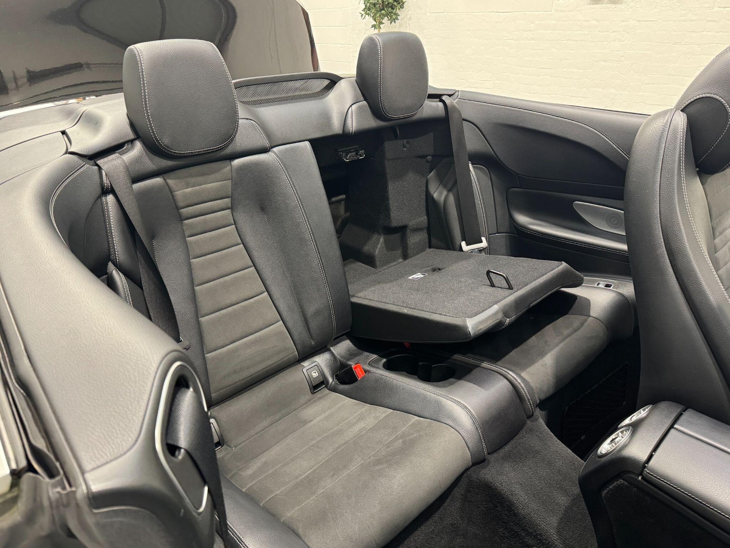 Used Mercedes-Benz E Class for sale - 77120437: Photo 39