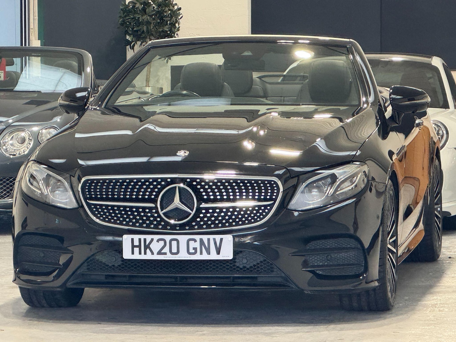 Used Mercedes-Benz E Class for sale - 77120437: Photo 4