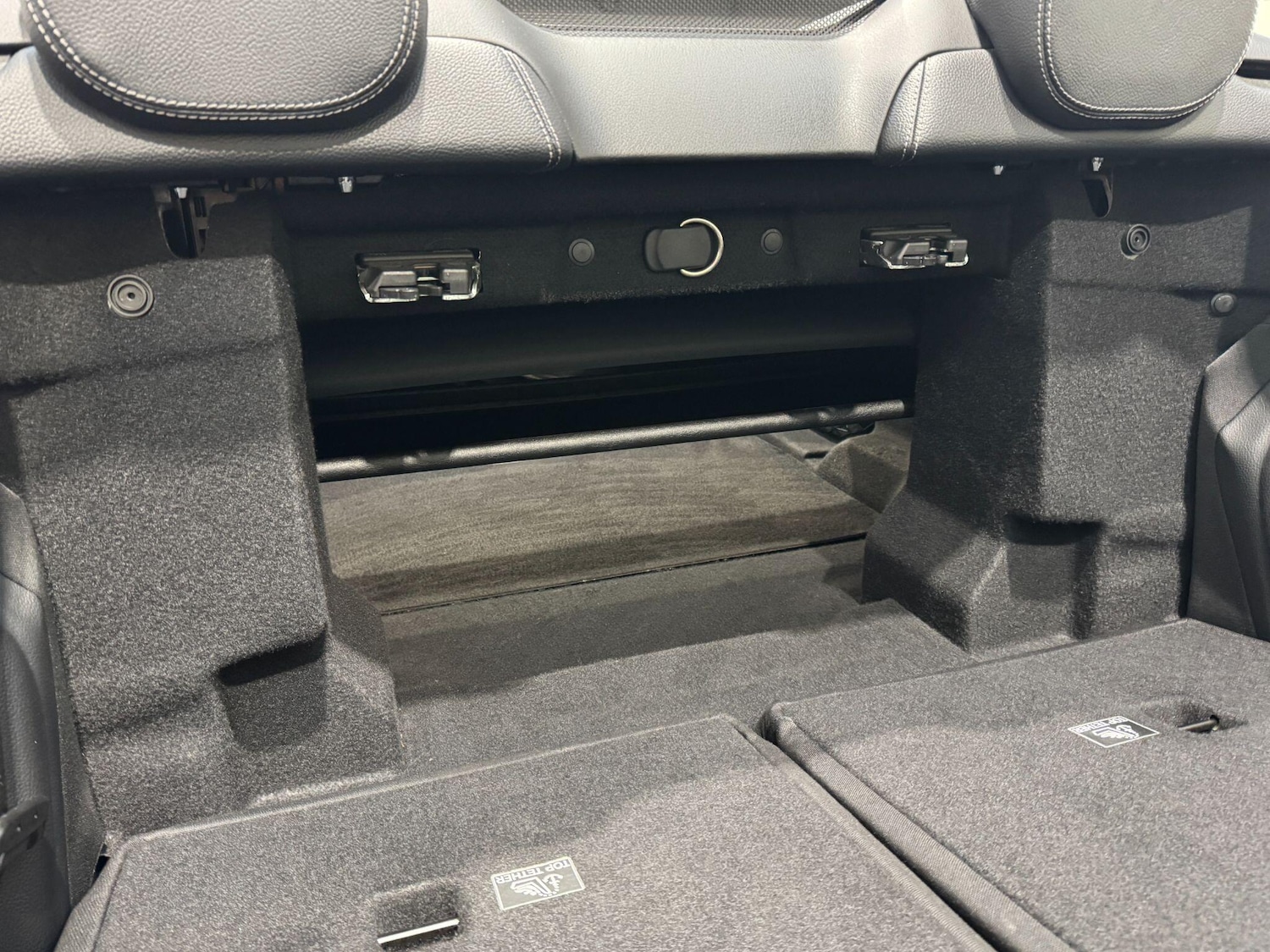 Used Mercedes-Benz E Class for sale - 77120437: Photo 41