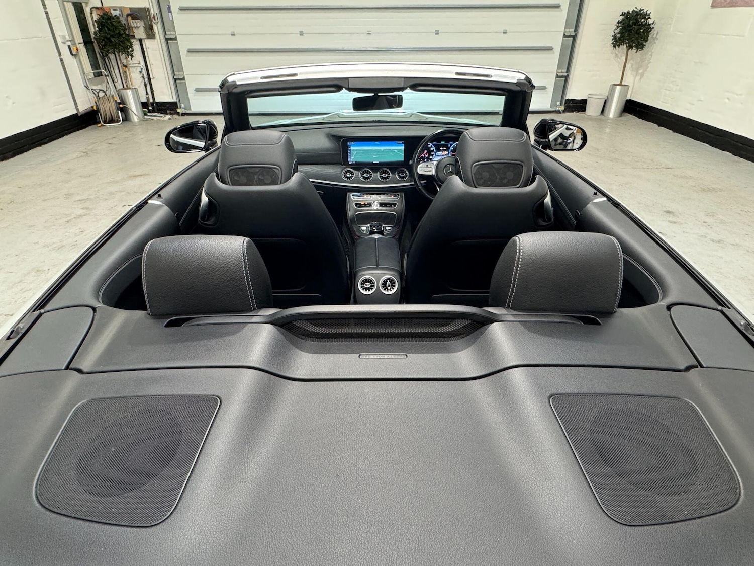 Used Mercedes-Benz E Class for sale - 77120437: Photo 49