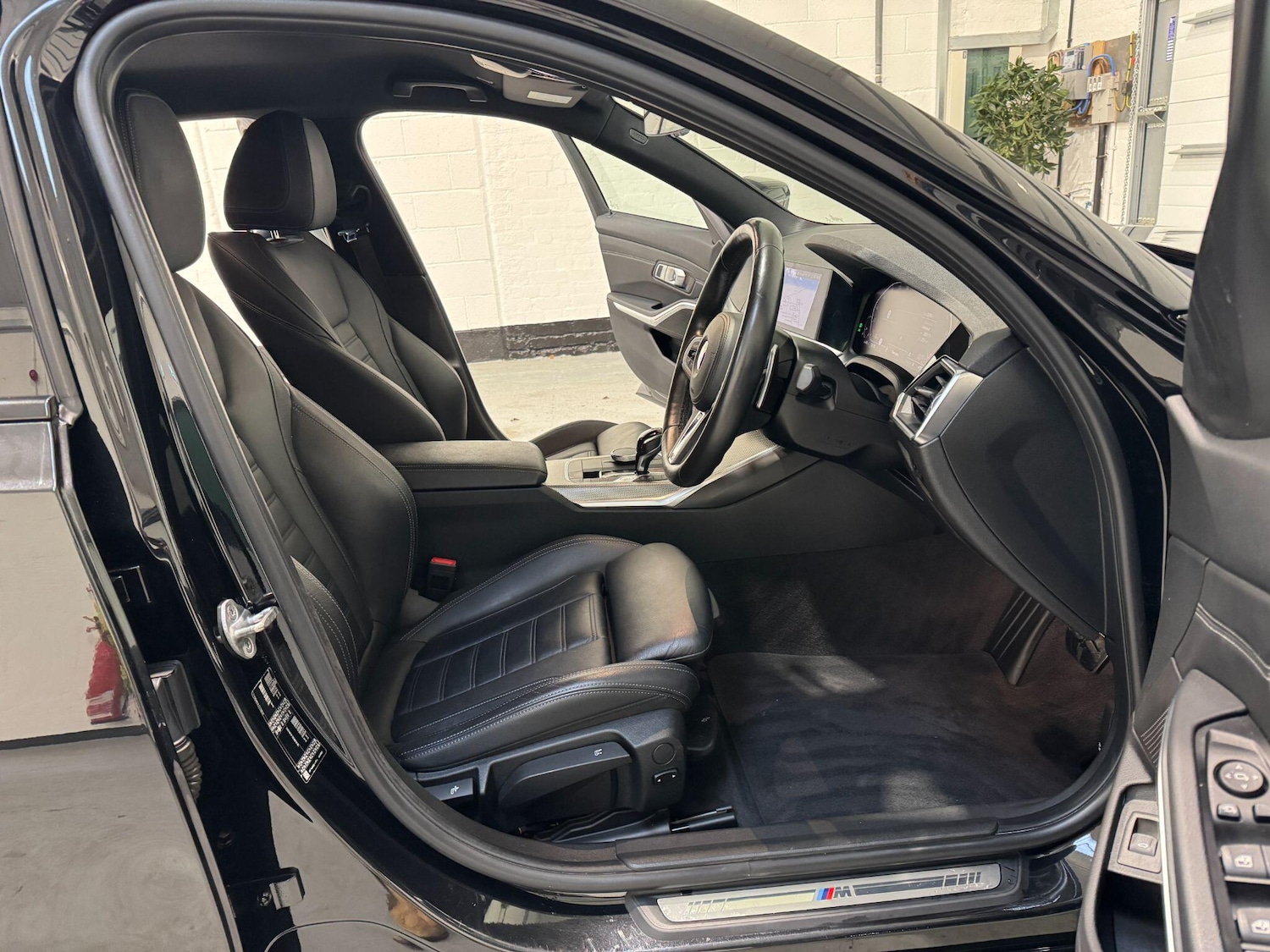 Used BMW 3 Series 2019 for sale - 76371001: Photo 19