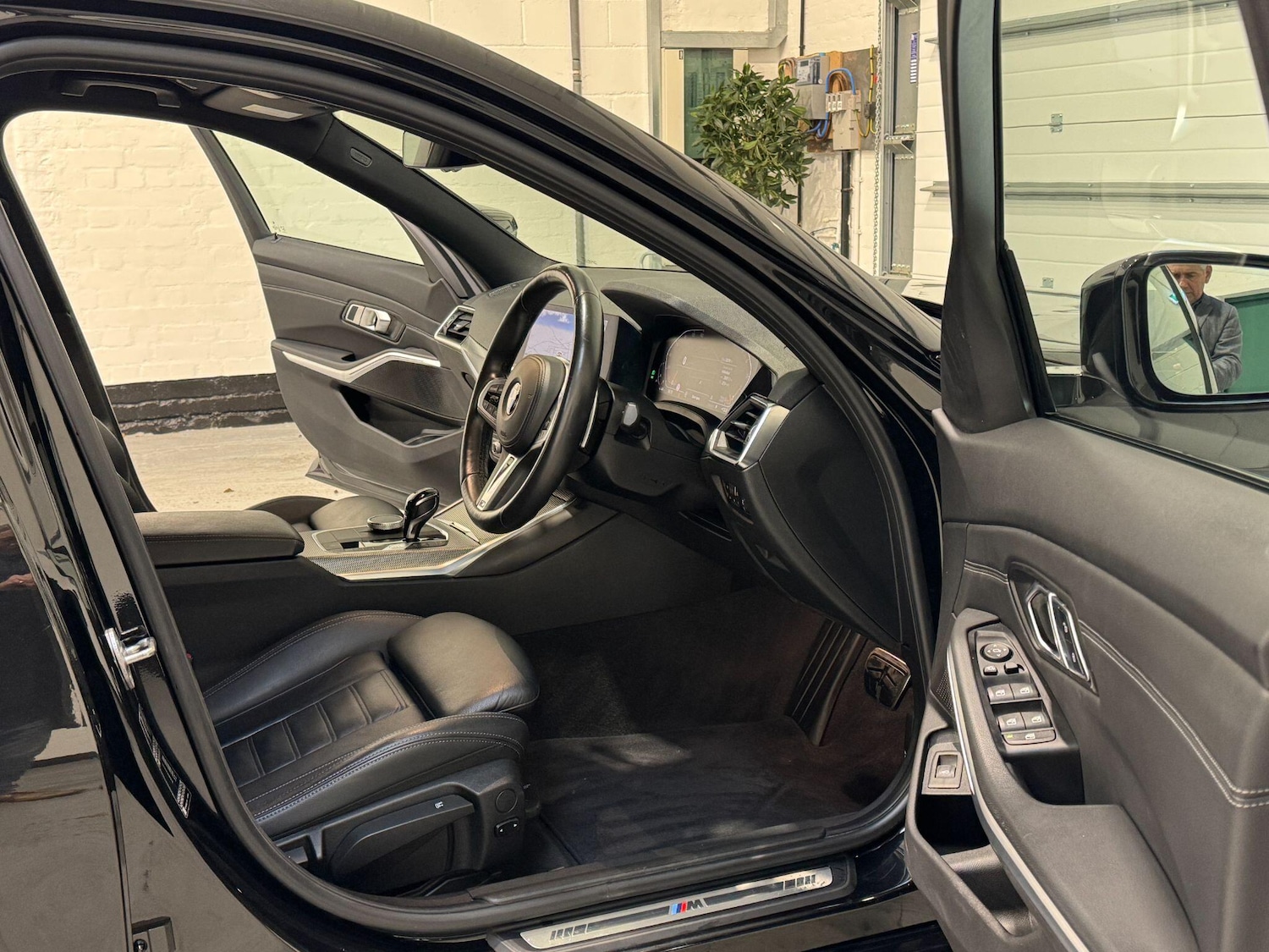 Used BMW 3 Series 2019 for sale - 76371001: Photo 37