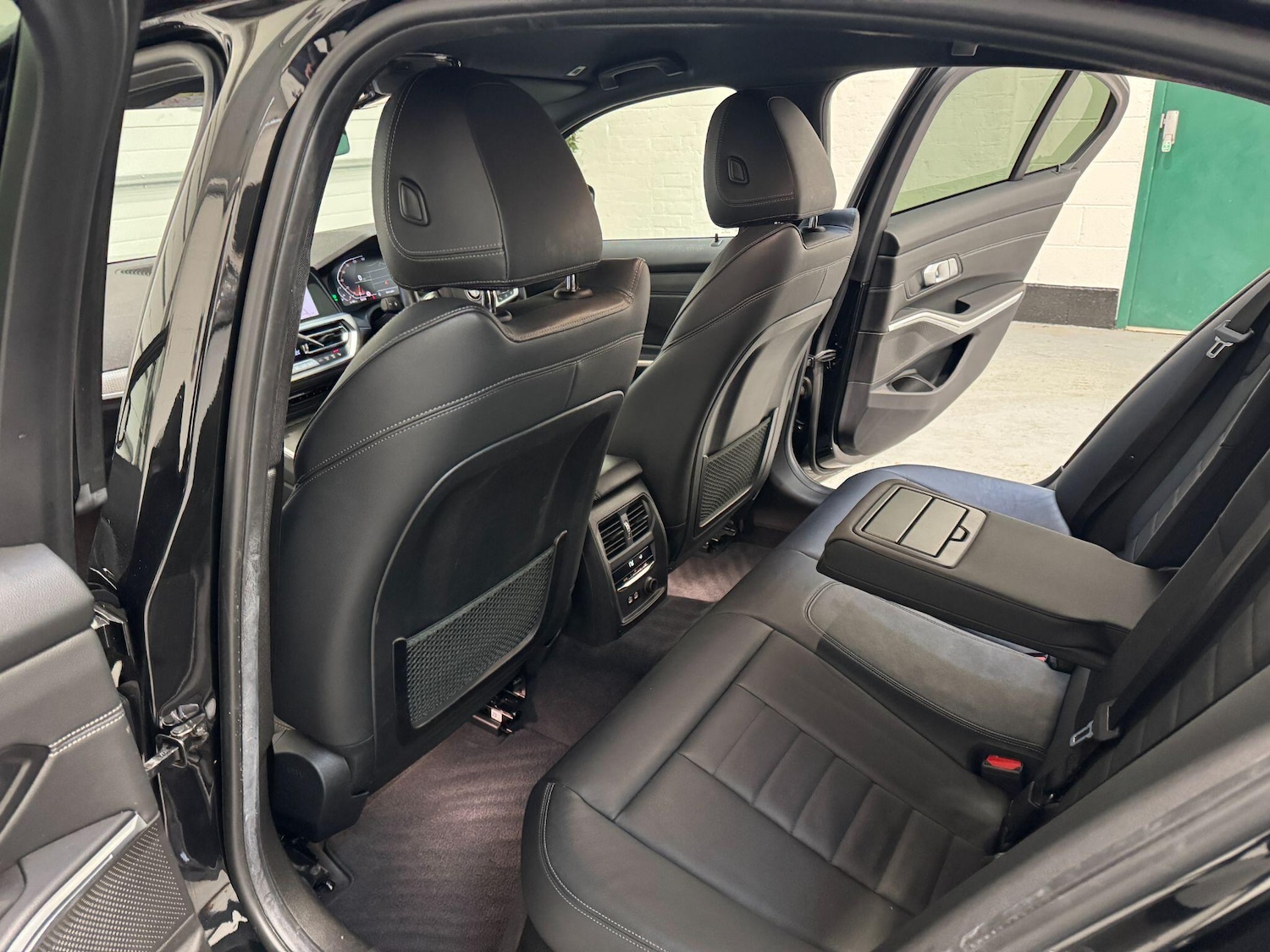 Used BMW 3 Series 2019 for sale - 76371001: Photo 46