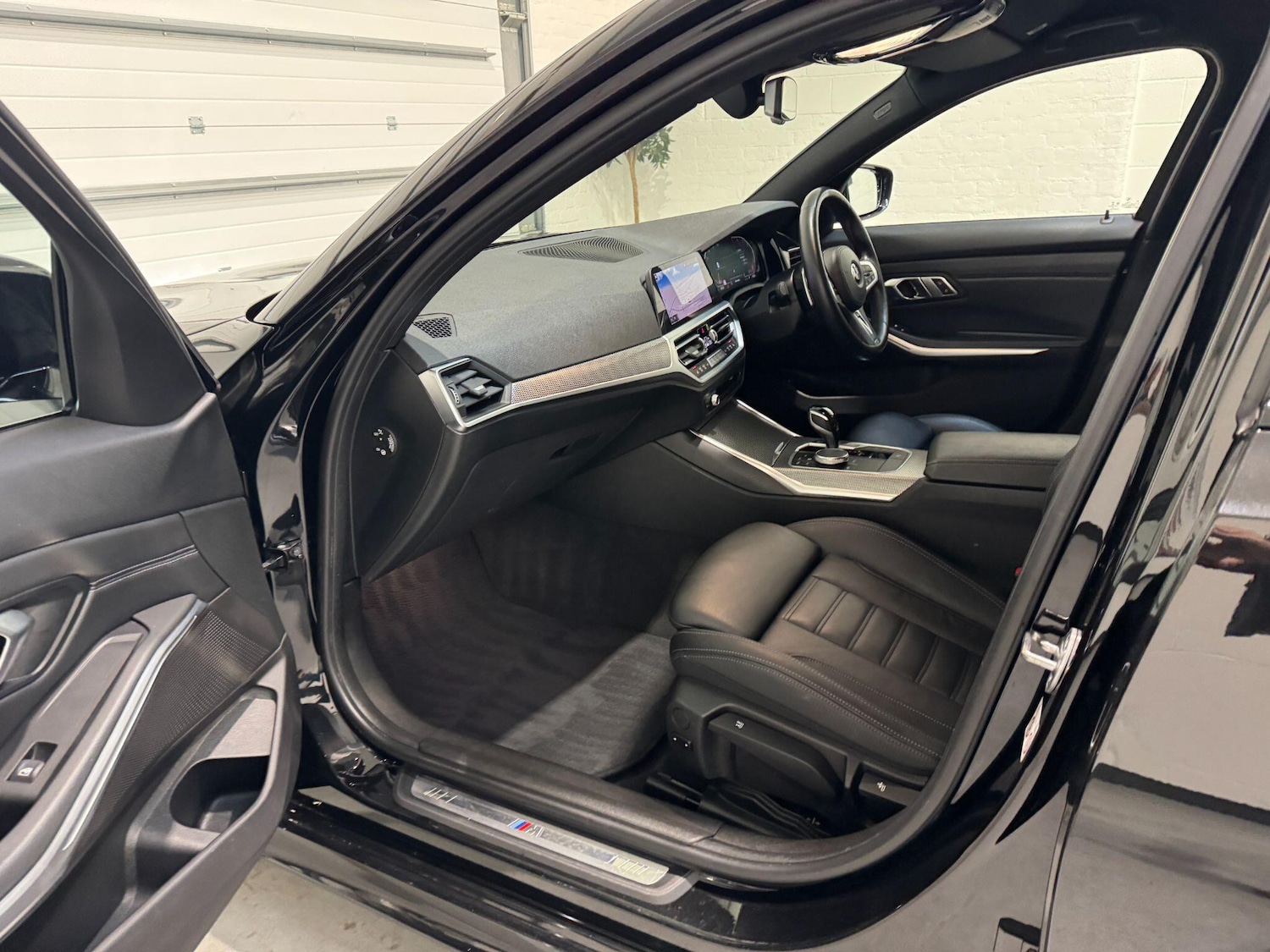 Used BMW 3 Series 2019 for sale - 76371001: Photo 48