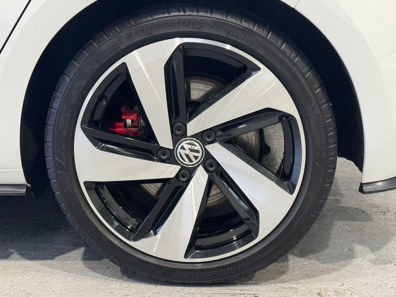 Used Volkswagen Golf for sale - 77305004: Photo 22