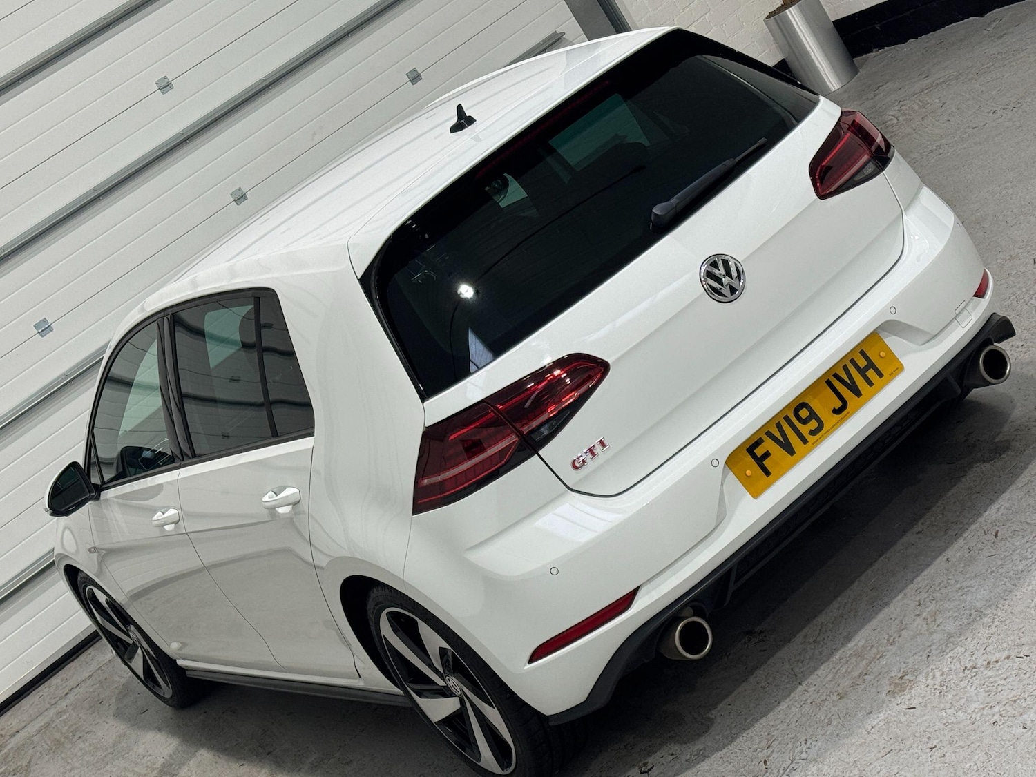 Used Volkswagen Golf for sale - 77305004: Photo 32