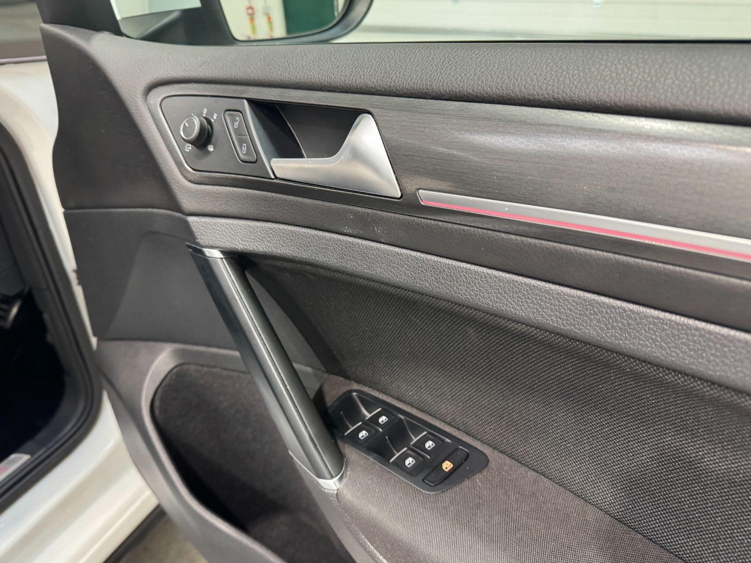 Used Volkswagen Golf for sale - 77305004: Photo 37