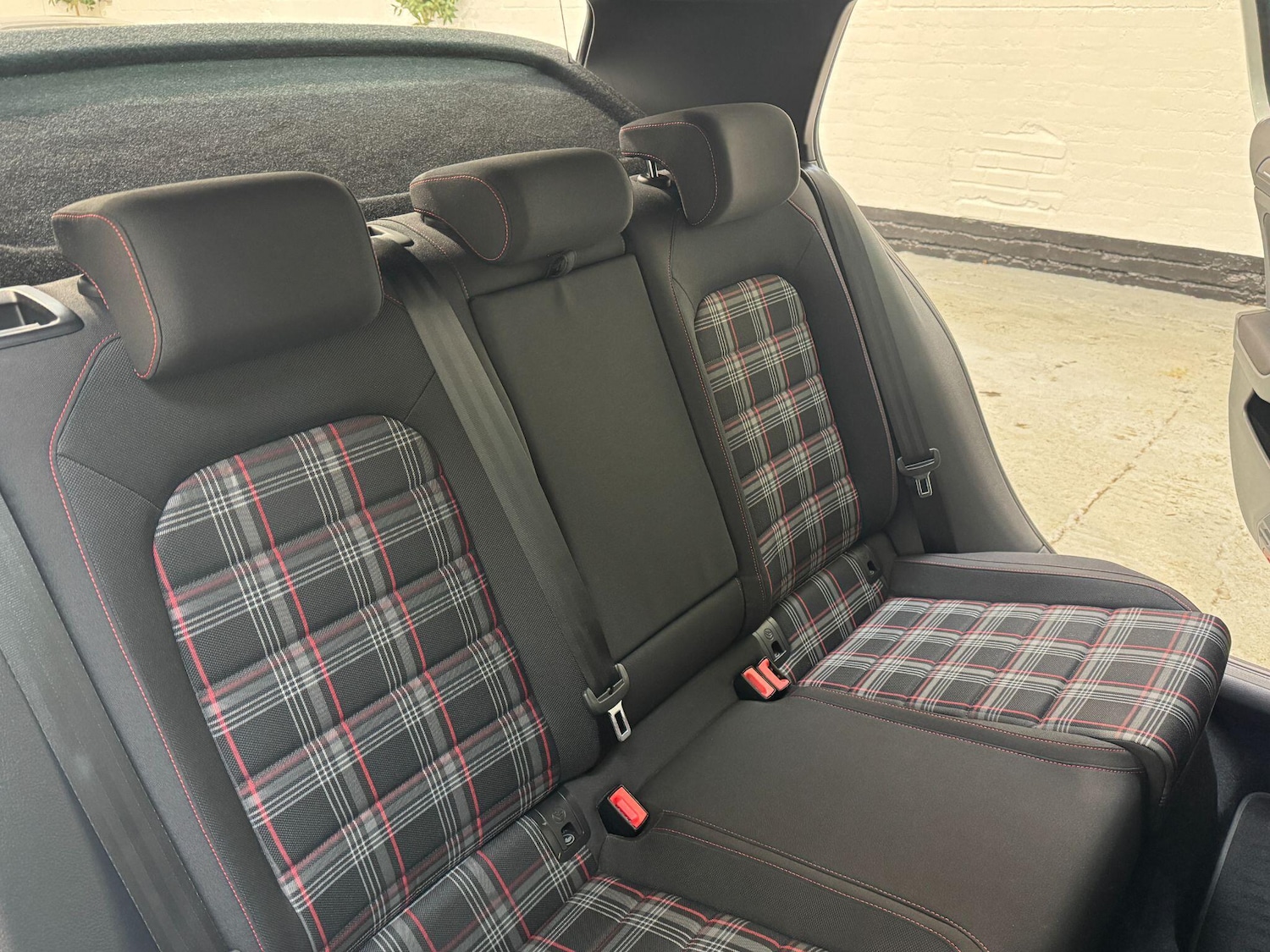 Used Volkswagen Golf for sale - 77305004: Photo 46