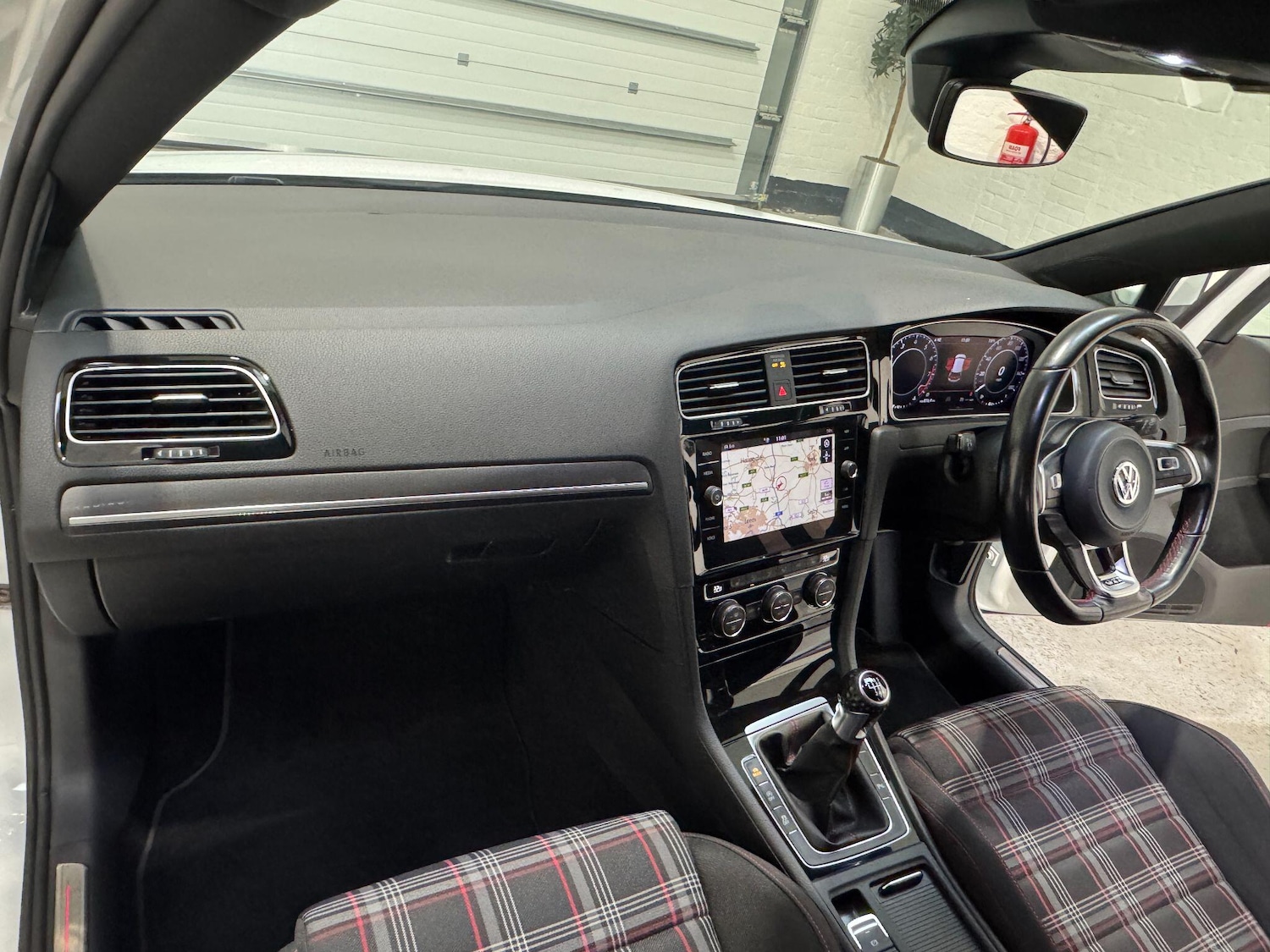 Used Volkswagen Golf for sale - 77305004: Photo 52