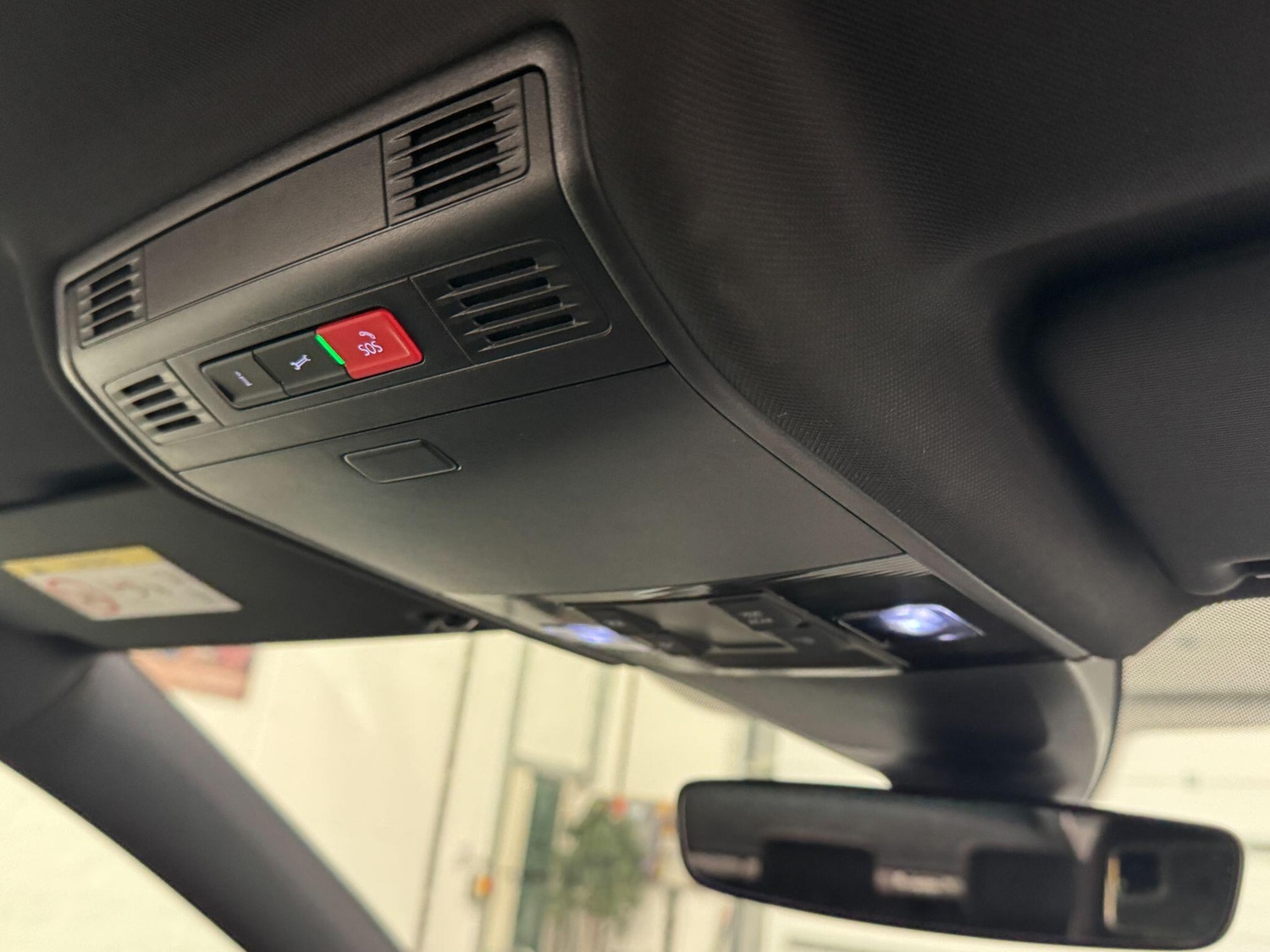 Used Volkswagen Golf for sale - 77305004: Photo 65