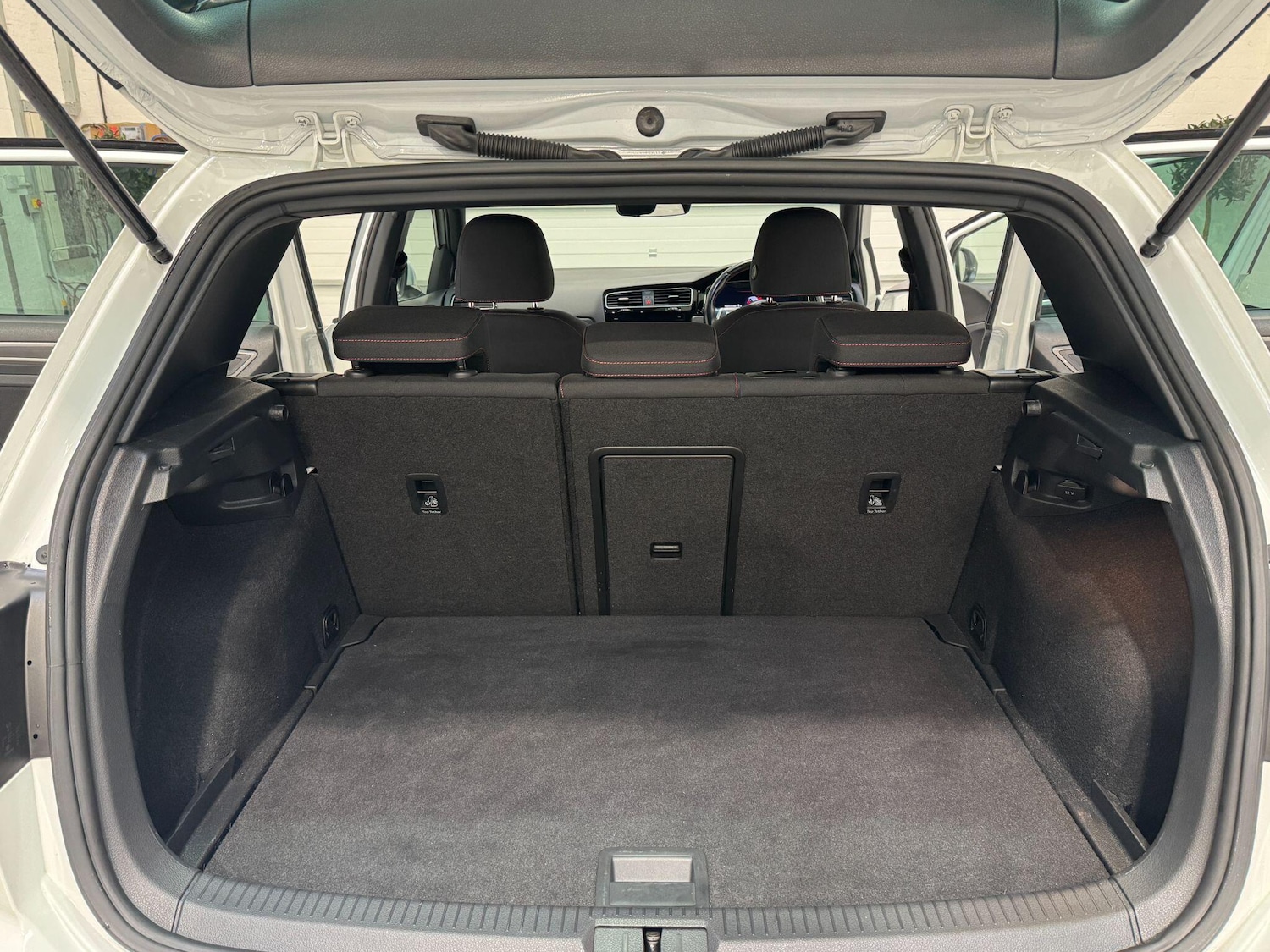 Used Volkswagen Golf for sale - 77305004: Photo 67