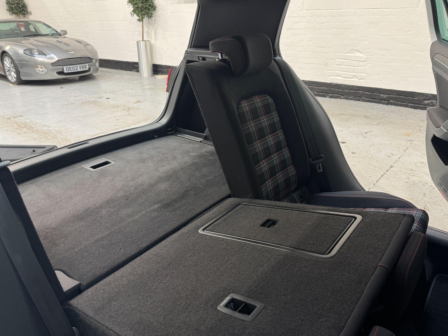 Used Volkswagen Golf for sale - 77305004: Photo 69