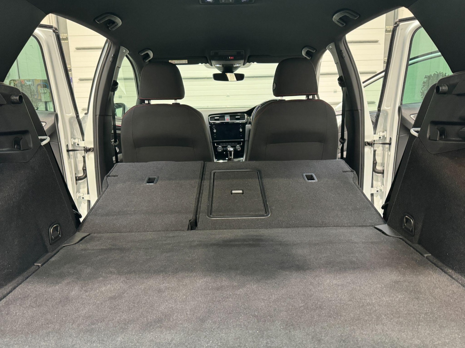 Used Volkswagen Golf for sale - 77305004: Photo 71