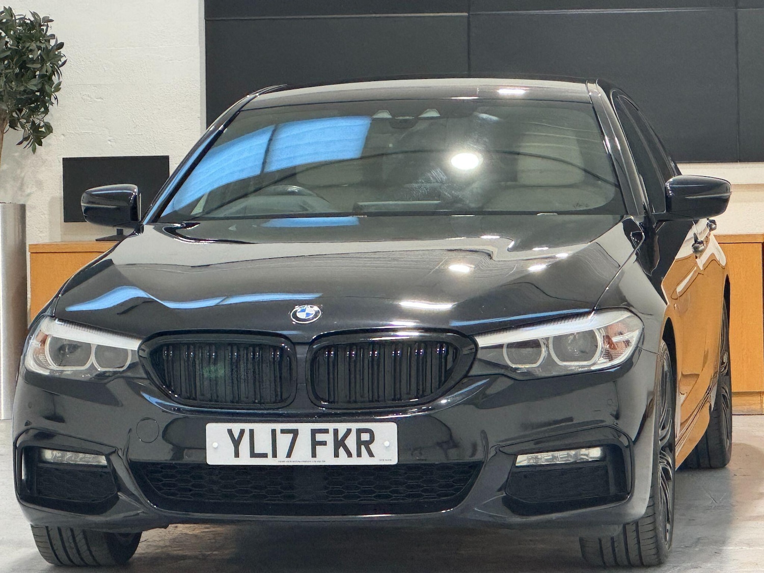 Used BMW 5 Series for sale - 77754159: Photo 4