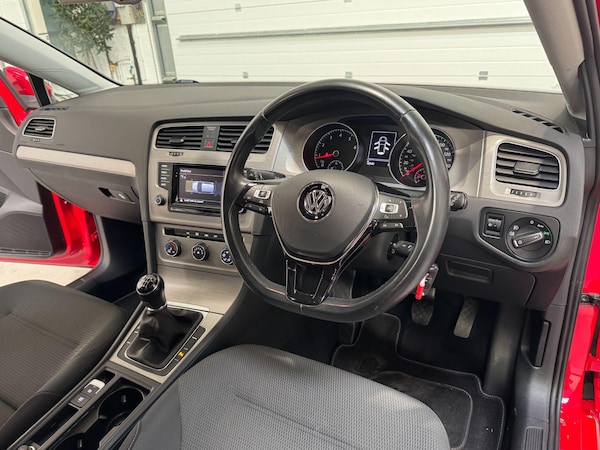 Used Volkswagen Golf 2015 for sale - 76214475: Photo 17