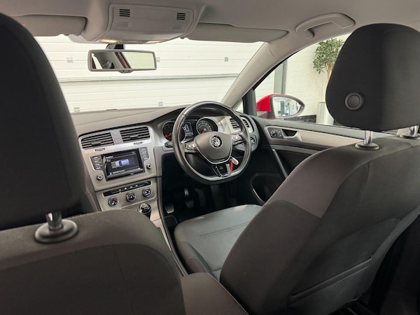 Used Volkswagen Golf 2015 for sale - 76214475: Photo 37