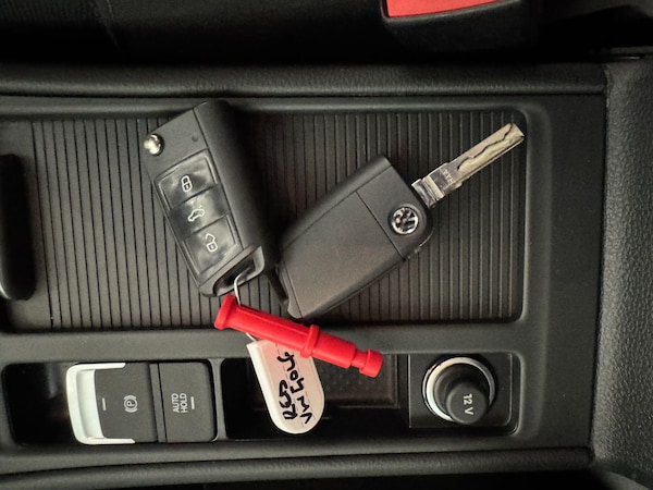 Used Volkswagen Golf 2015 for sale - 76214475: Photo 45
