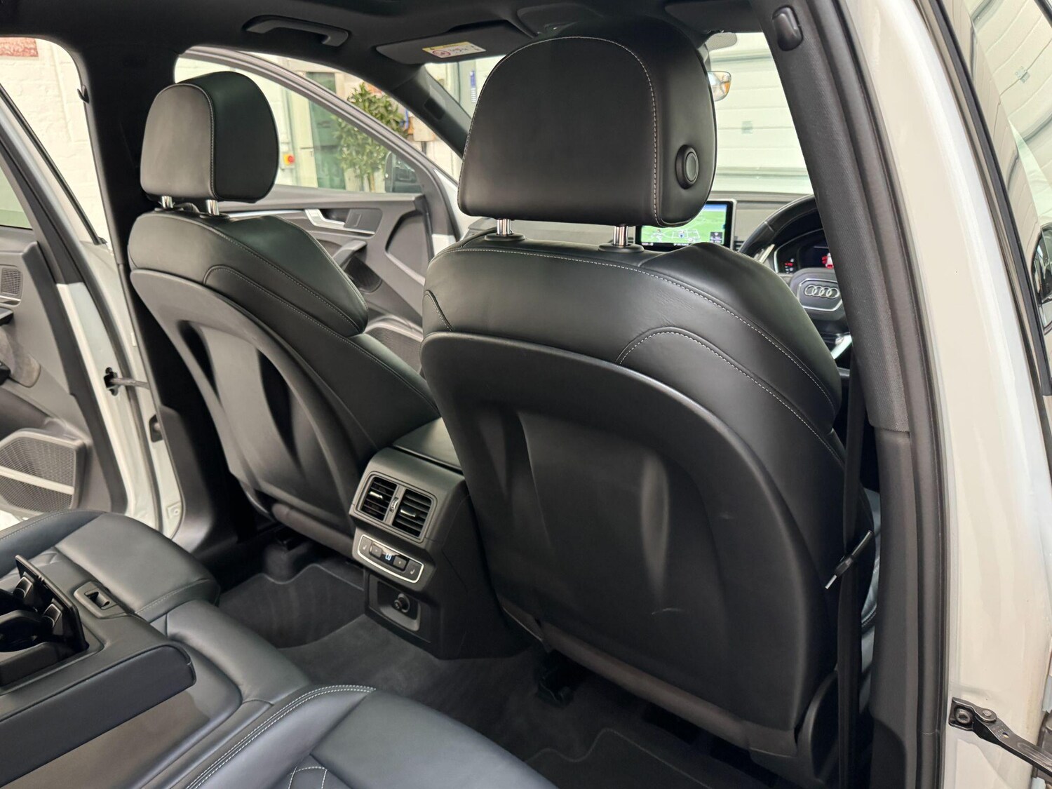 Vehicle 84