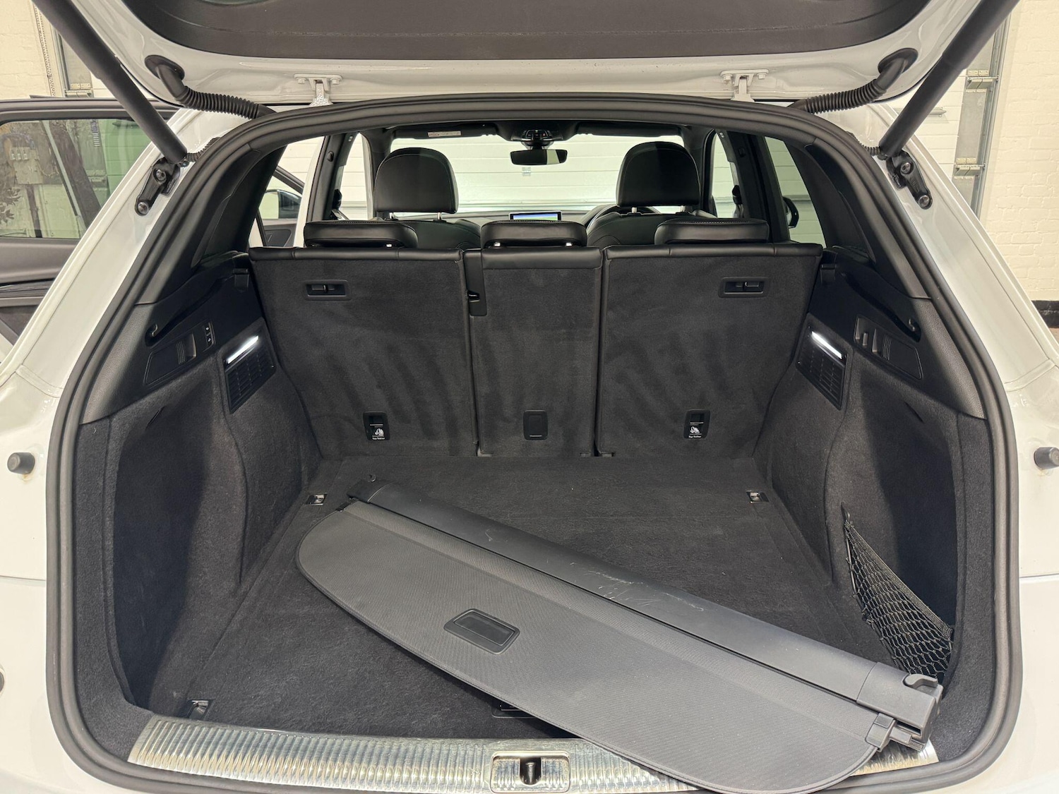 Vehicle 95