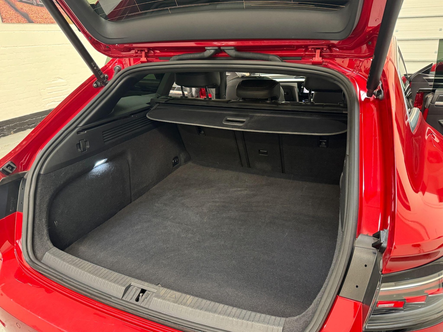 Used Volkswagen Arteon 2021 for sale - 77957430: Photo 70